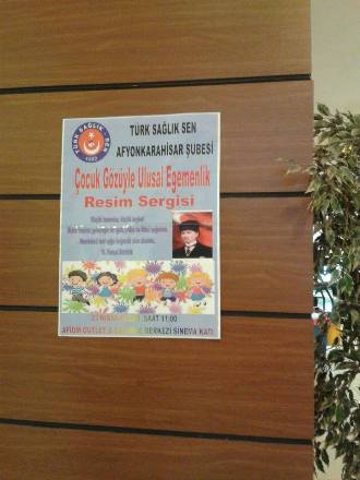 ÇOCUK GÖZÜ İL ULUSAL EGEMENLİK TEMALI RESİM SERGİMİZ TAM BİR BAYRAM HAVAASINDA GEÇTİ